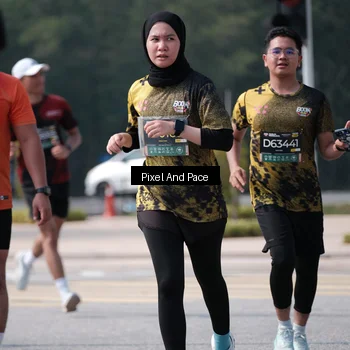 Runner Photo 6805911