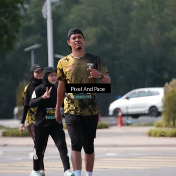 Runner Photo 6805924