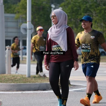 Runner Photo 6805936