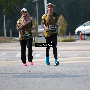 Runner Photo 6805946
