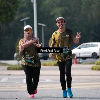 Runner Photo 6805952