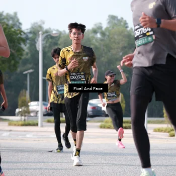 Runner Photo 6805960