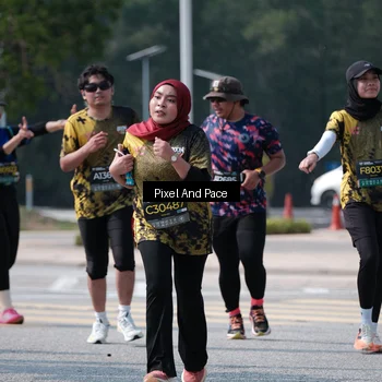 Runner Photo 6805983