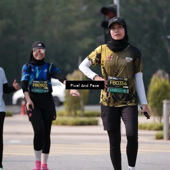 Runner Photo 6805995