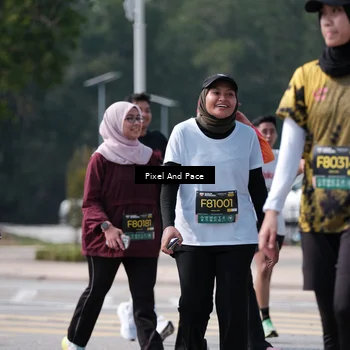 Runner Photo 6805996