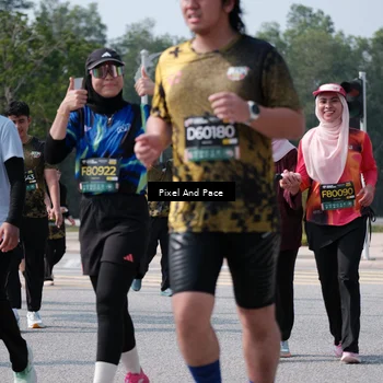 Runner Photo 6806002