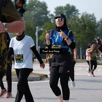 Runner Photo 6806007