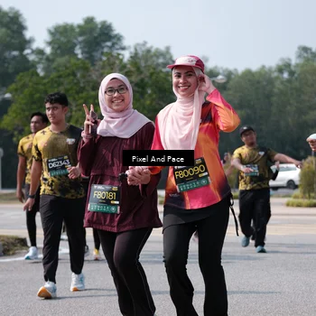 Runner Photo 6806011