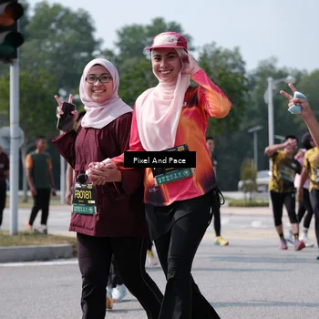 Runner Photo 6806020