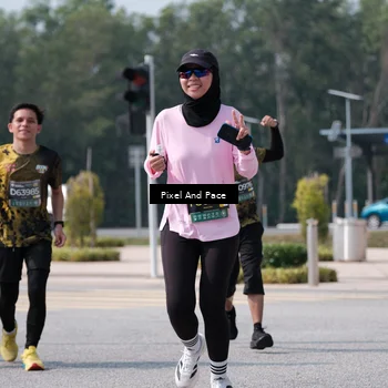 Runner Photo 6806026