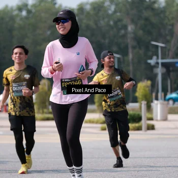 Runner Photo 6806055