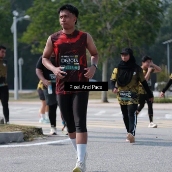 Runner Photo 6806056