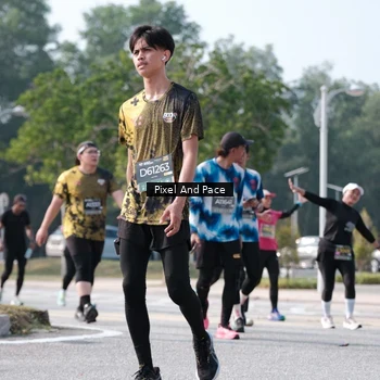 Runner Photo 6806107