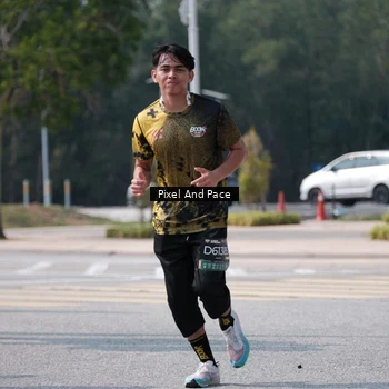 Runner Photo 6806122