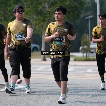 Runner Photo 6806123