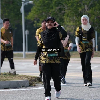 Runner Photo 6806131