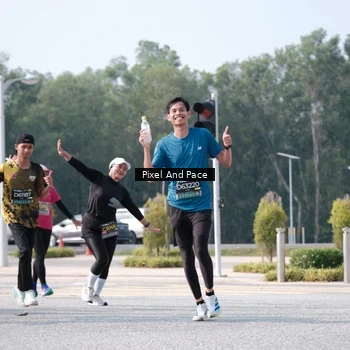 Runner Photo 6806133
