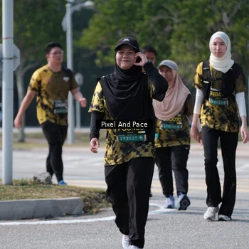 Runner Photo 6806135