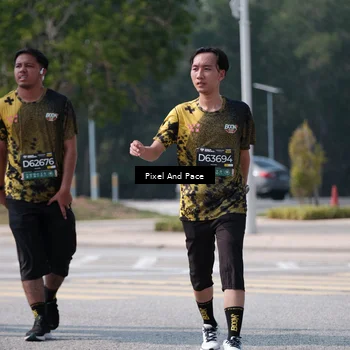Runner Photo 6806140