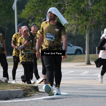 Runner Photo 6806151