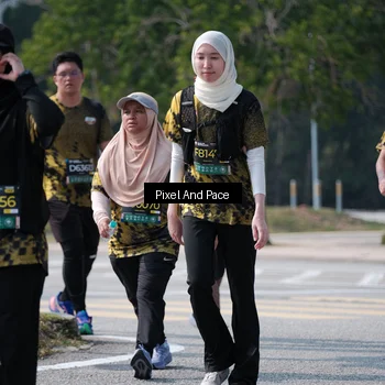 Runner Photo 6806153