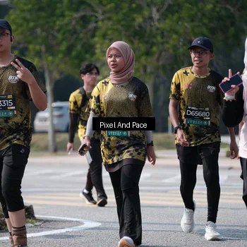 Runner Photo 6806166