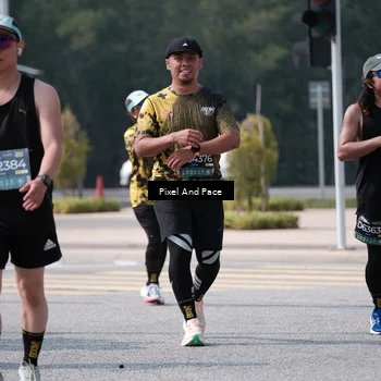 Runner Photo 6806184