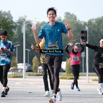 Runner Photo 6806201