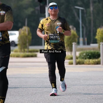 Runner Photo 6806208