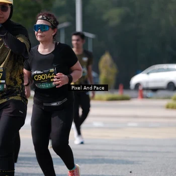 Runner Photo 6806212