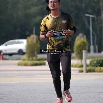 Runner Photo 6806213