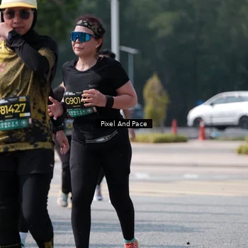 Runner Photo 6806214