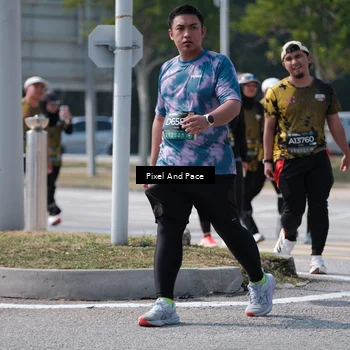 Runner Photo 6806219