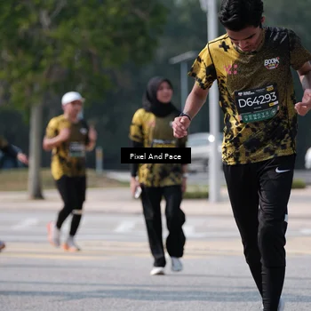 Runner Photo 6806225
