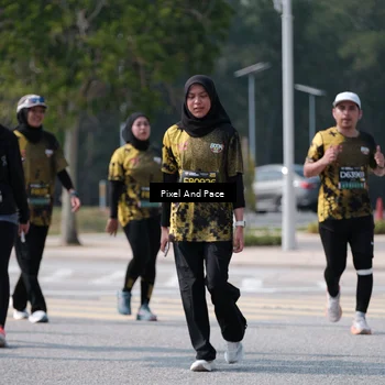 Runner Photo 6806229