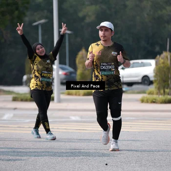 Runner Photo 6806231
