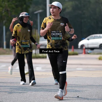 Runner Photo 6806232