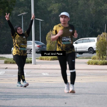 Runner Photo 6806233
