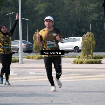 Runner Photo 6806236