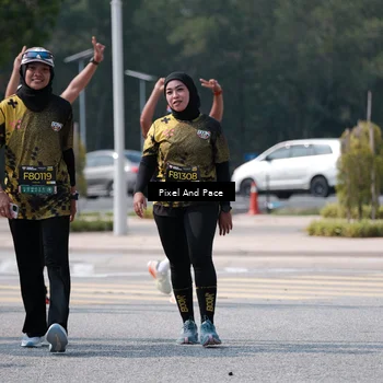 Runner Photo 6806239