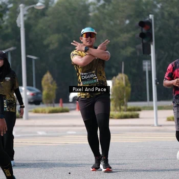 Runner Photo 6806250