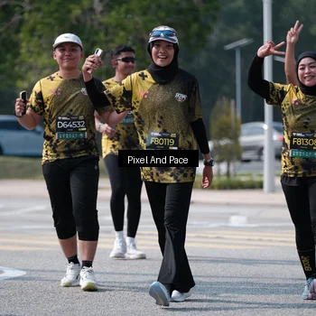 Runner Photo 6806257