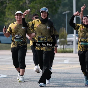Runner Photo 6806258