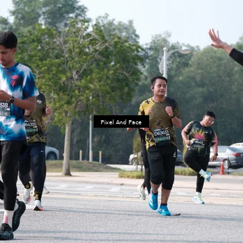 Runner Photo 6806277