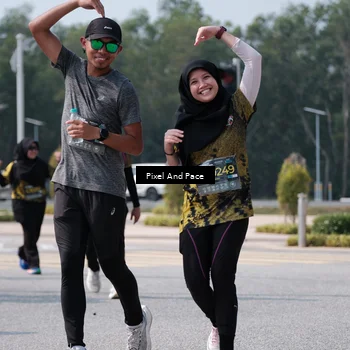 Runner Photo 6806291