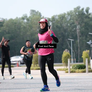Runner Photo 6806353