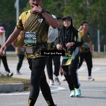 Runner Photo 6806362