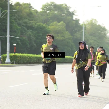 Runner Photo 6806367