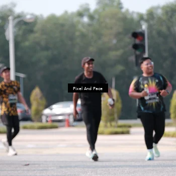Runner Photo 6806378