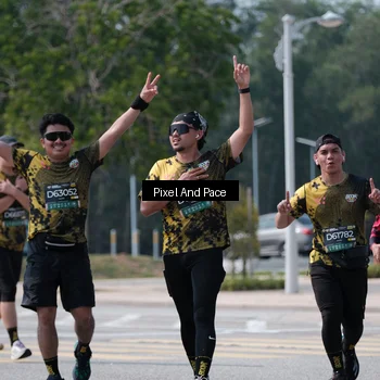 Runner Photo 6806385